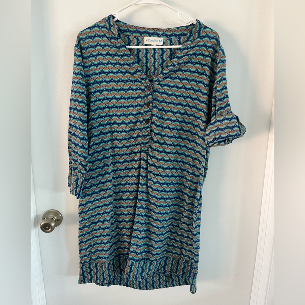 Freedom size Large Blue/green/purple/teal/brown